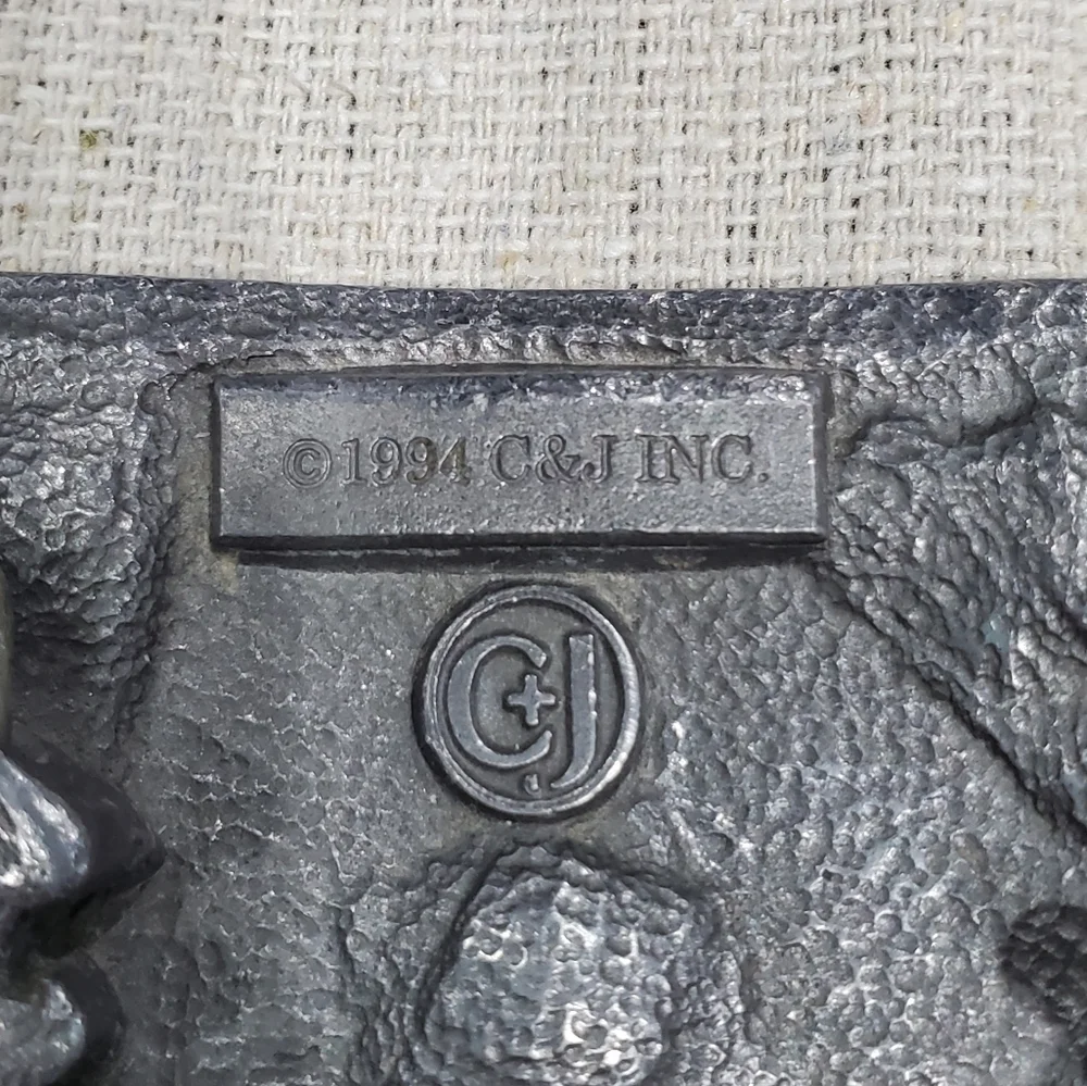 VINTAGE CARPENTER BELT BUCKLE SILVER METAL C&J INC 1994